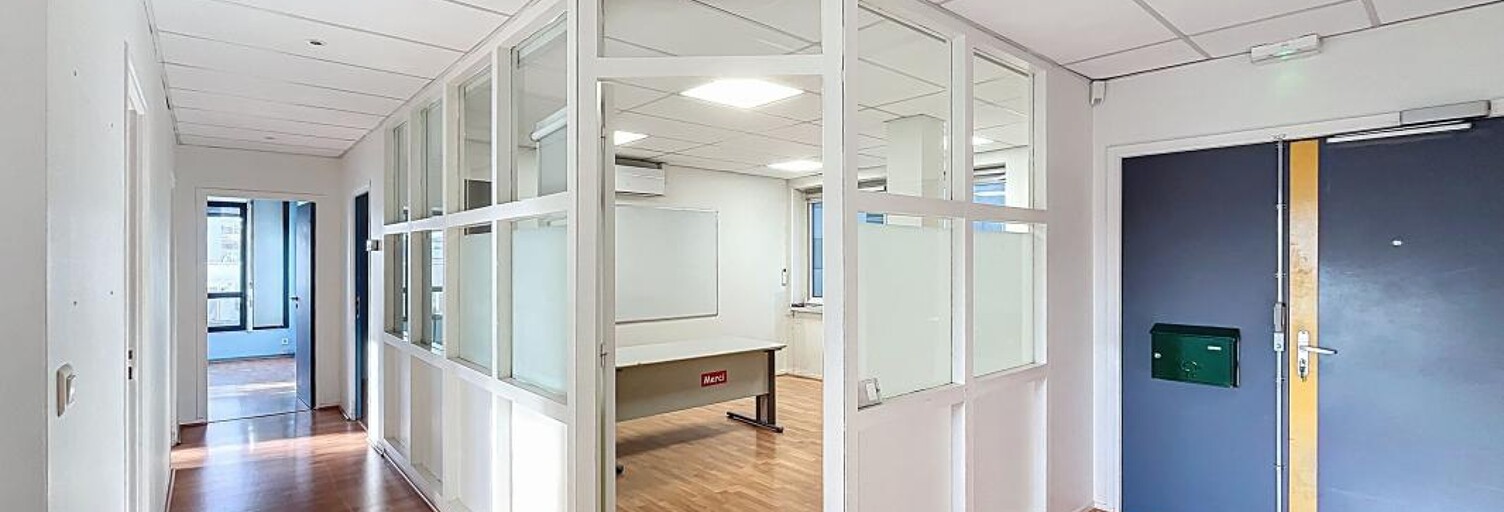 Bureau  201 m² à louer à Clermont-Ferrand (63000)
