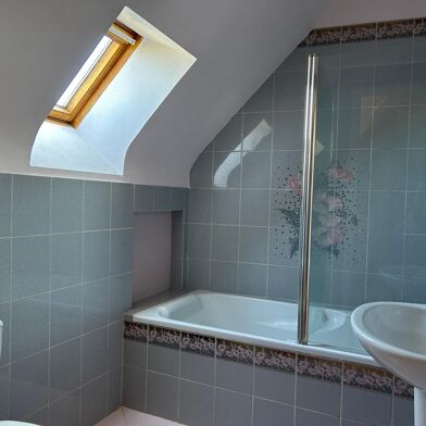 Maison 4 pièces 325500 €