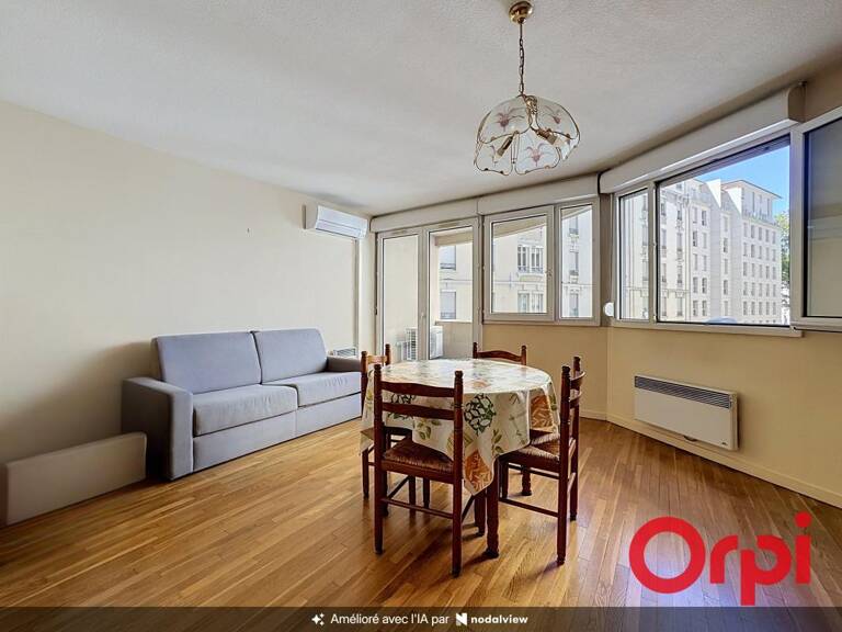 Appartement À Vendre — photo 1