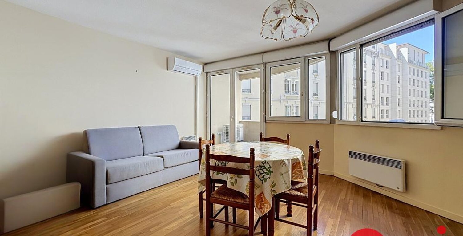 Appartement À Vendre — photo 1