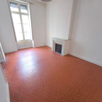 Appartement 4 pièces 336000 €