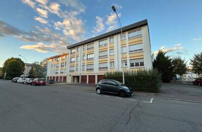 Appartement À Vendre — photo du bien