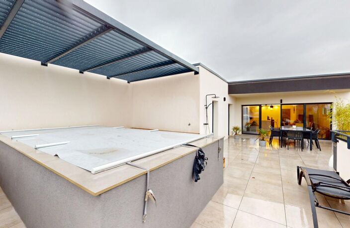 Appartement À Vendre — photo 2
