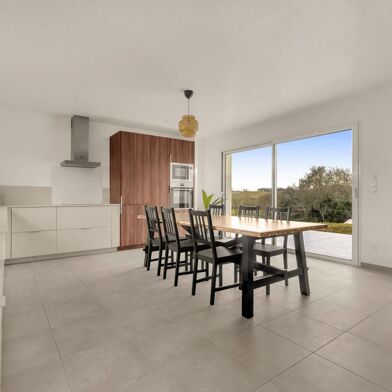 Maison 5 pièces 445000 €