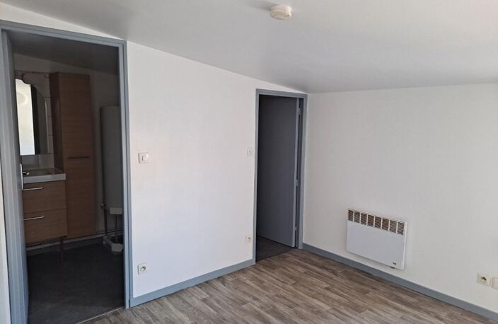IMMEUBLE DE RAPPORT - SECTEUR CERNAY — photo 4