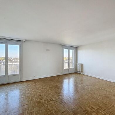 Appartement 4 pièces 270000 €