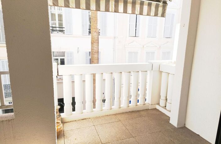 Appartement Cannes  Rue Antibes CANNES — photo 2