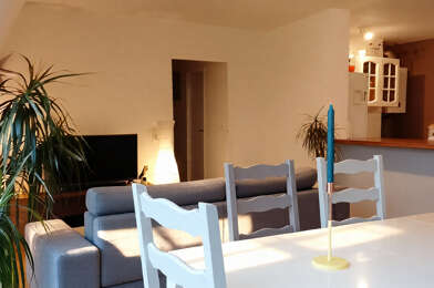 Appartement 4 pièces 220000 €