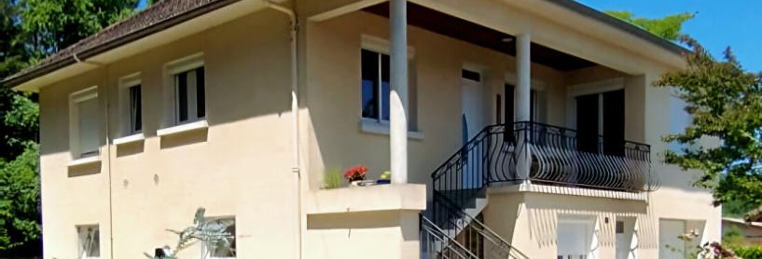 Maison 7 Pièces 150 m² à vendre à Terrasson-Lavilledieu (24120)