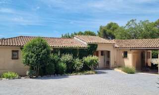 Maison 7 Pièces 160 m² à vendre à Cuges-les-Pins (13780)