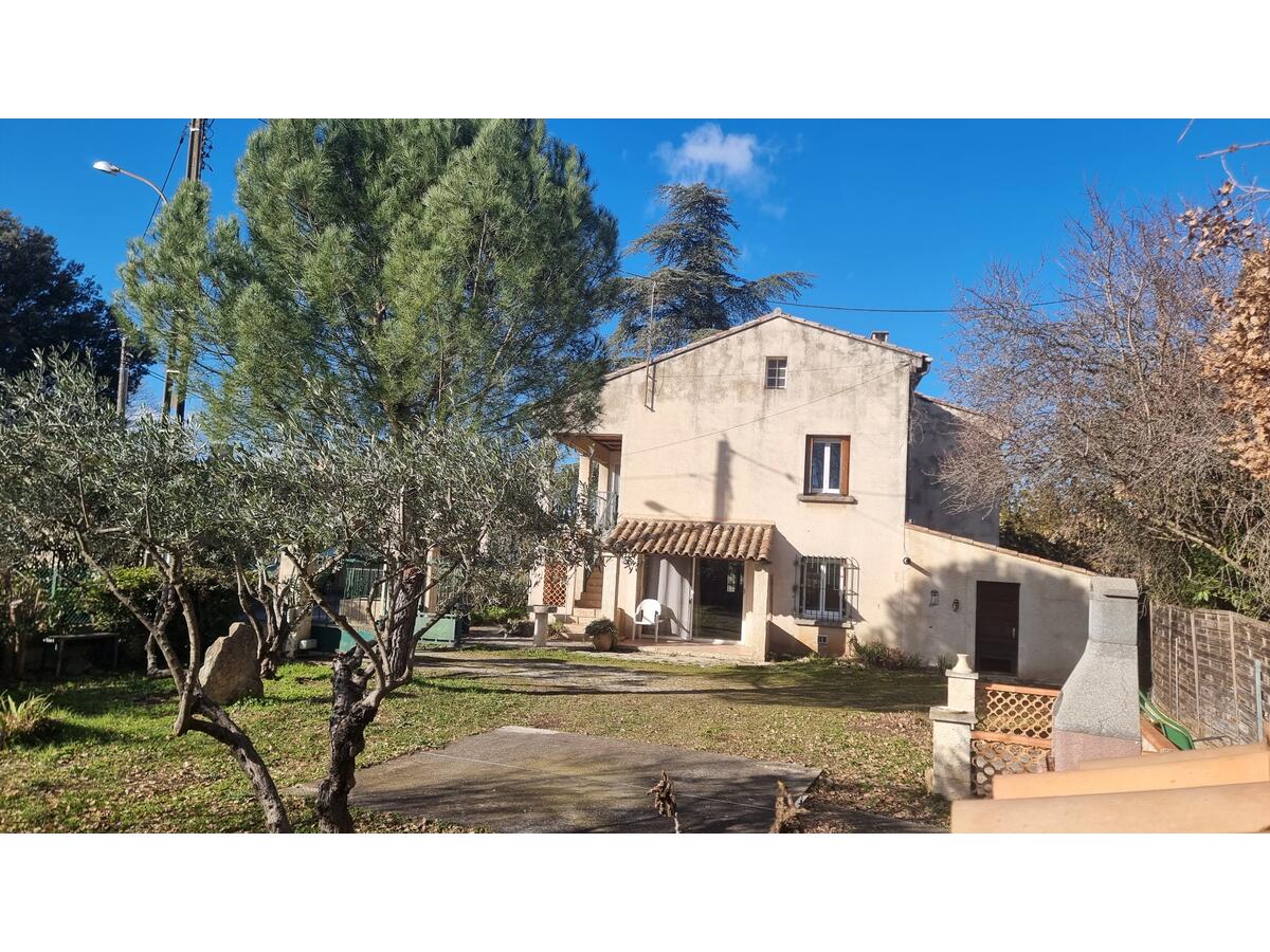 Villa / Maison  T6 à vendre Lauris 84360