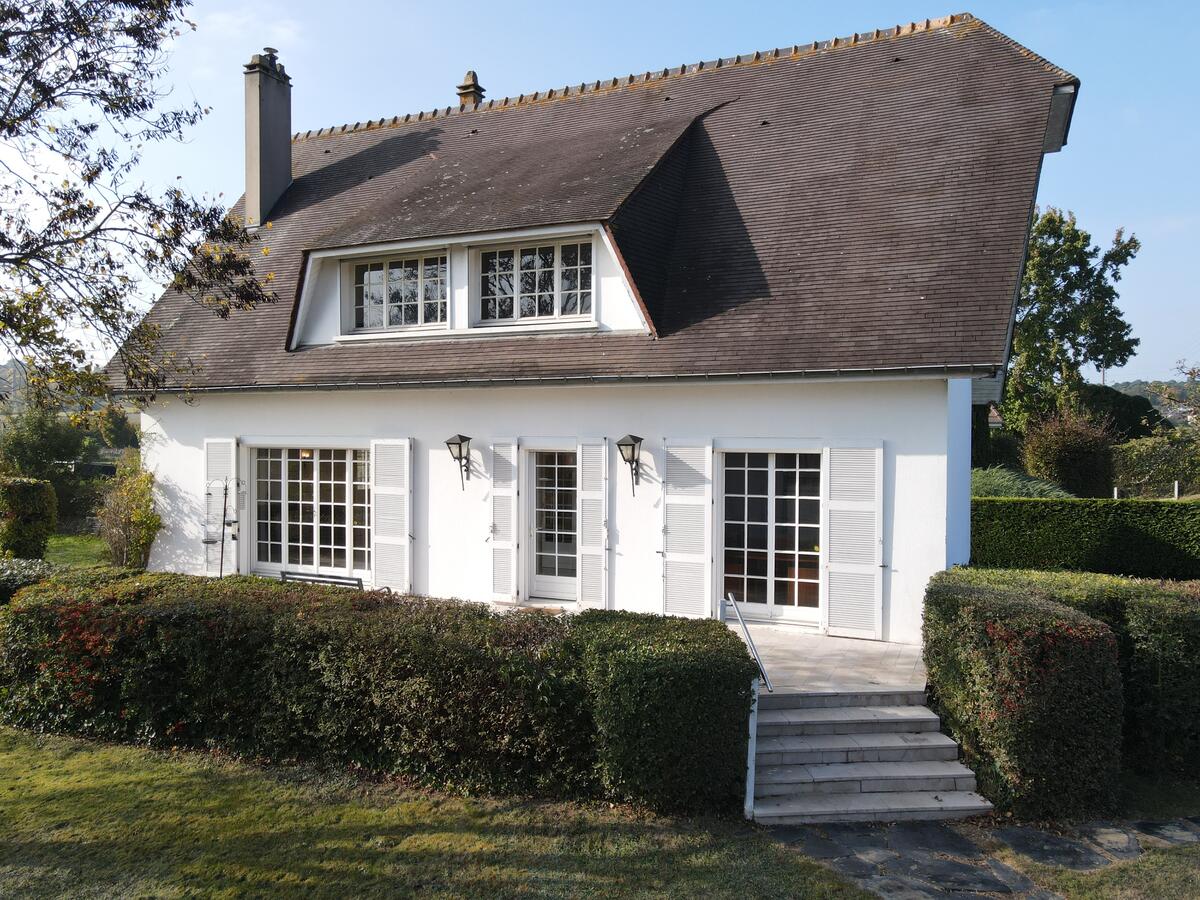 Villa / Maison  T6 à vendre Oissel 76350