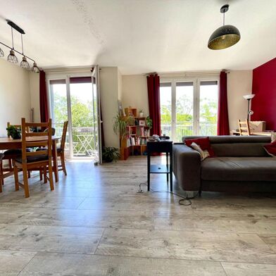 Appartement 3 pièces 233000 €