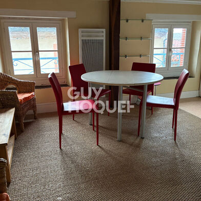 Appartement 1 pièces 450 €