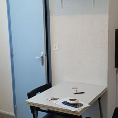 Appartement 1 pièces 400 €