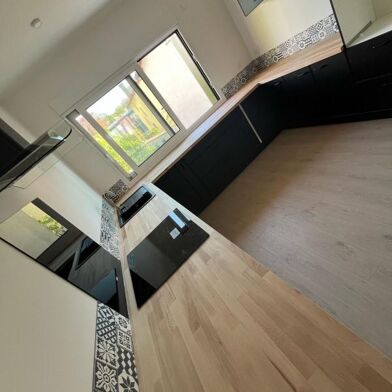 Appartement 4 pièces 1200 €