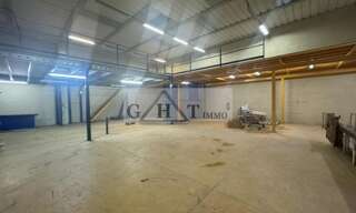 Local industriel  680 m² à vendre à Champigny-sur-Marne (94500)