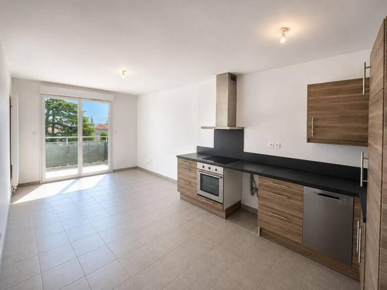 Appartement À Vendre T2 46m2 + Balcon La Seyne sur Mer et possibilité garage — photo 1