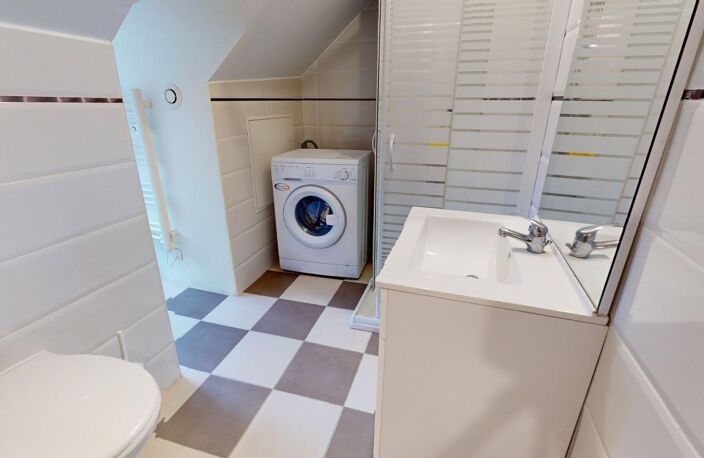 SPÉCIAL INVESTISSEUR - APPARTEMENT T-2 BIS À VENDRE - VENDU MEUBLÉ - COTY - DUPLEX — photo 4
