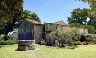 Maison 5 Pièces 450 m² à vendre à Arles (13104)