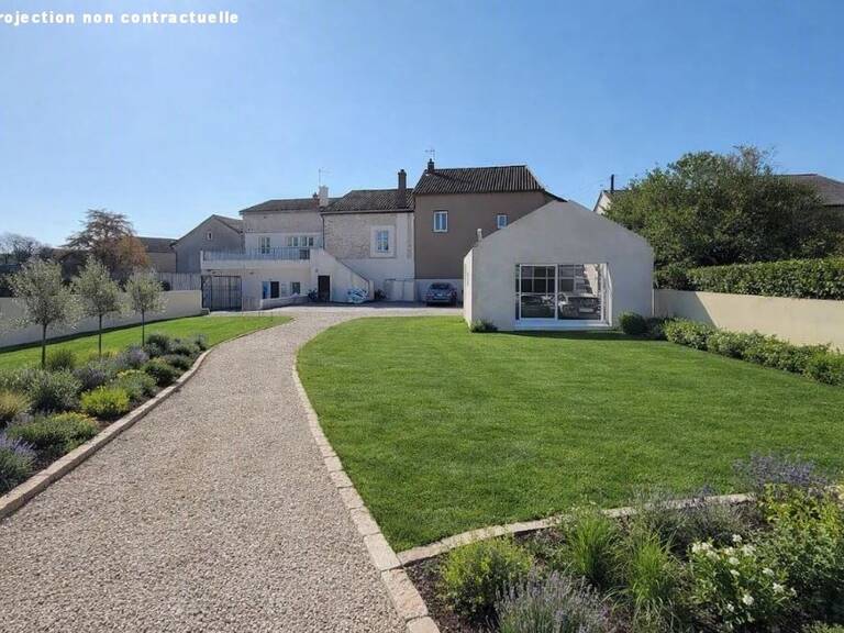 A LUGNY PROCHE MACON EN BOURGOGNE MAISON 9 PIECES DE 240 M² — photo 1