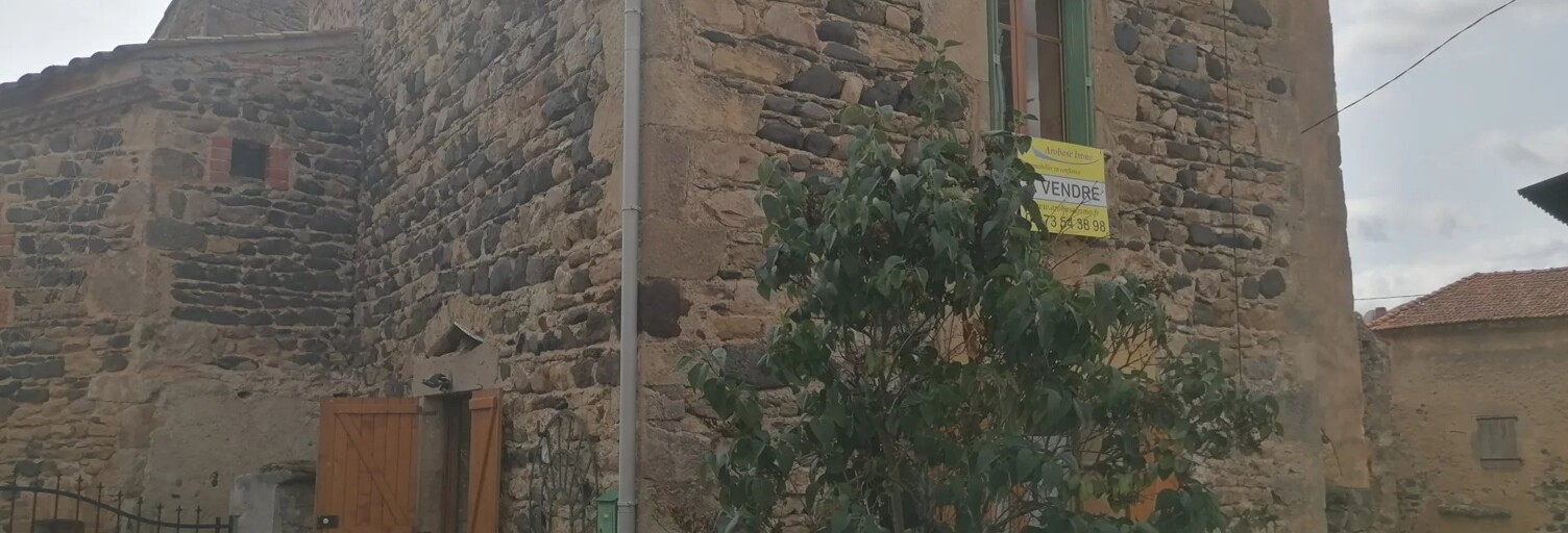 Maison 5 Pièces 97 m² à vendre à Boudes (63340)