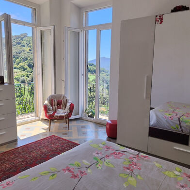 Appartement 5 pièces 416000 €