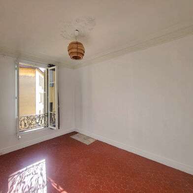 Appartement 2 pièces 740 €