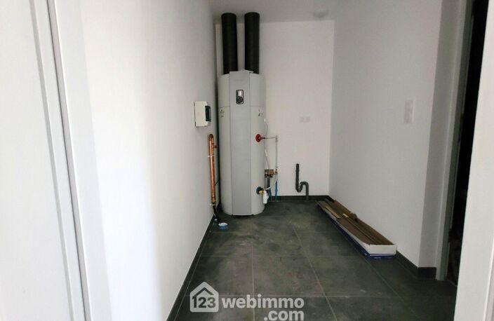 Maison - 81.97m² - La Jonchère — photo 4