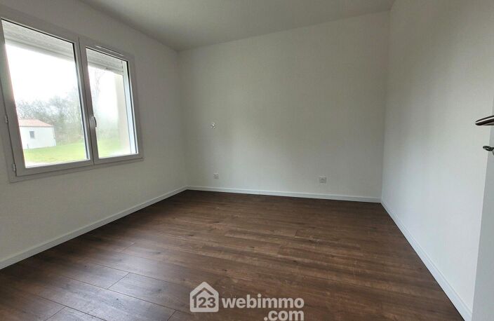 Maison - 81.97m² - La Jonchère — photo 5