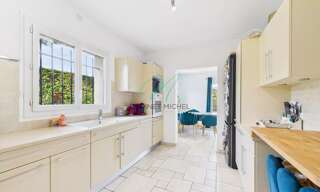 Maison 7 Pièces 193 m² à vendre à Le Rouret (06650)