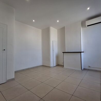 Appartement 1 pièces 680 €