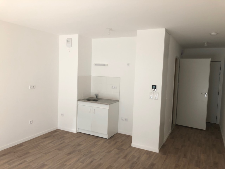 Appartement Clermont T1 28.42 m² proche gare — photo 1