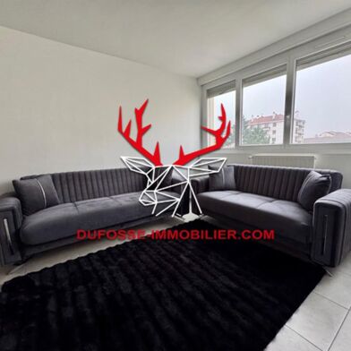 Appartement 4 pièces 220000 €