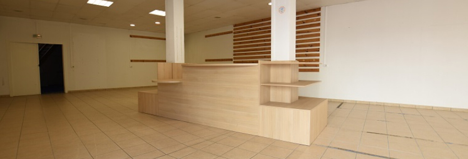 Commerce 1 Pièce 210 m² à louer à Le Puy-en-Velay (43000)