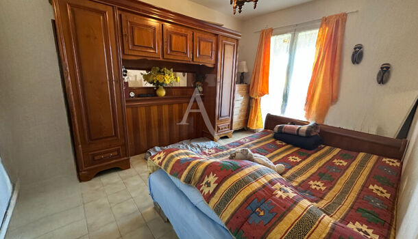 Villa / Maison 4 pièces  à vendre Cuers 83390