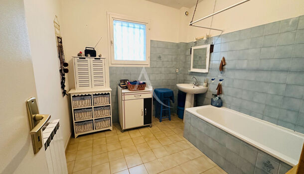 Villa / Maison 4 pièces  à vendre Cuers 83390