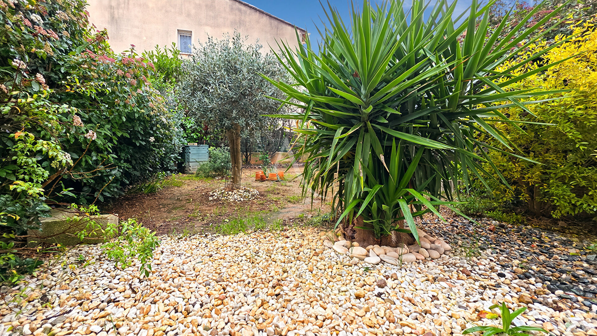 Villa / Maison  T4 à vendre Cuers 83390