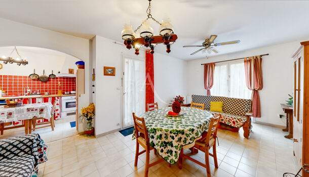 Villa / Maison 4 pièces  à vendre Cuers 83390