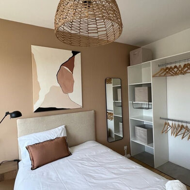 Appartement 4 pièces 569 €