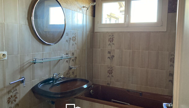 Villa / Maison 5 pièces  à vendre Monastère (Le) 12000