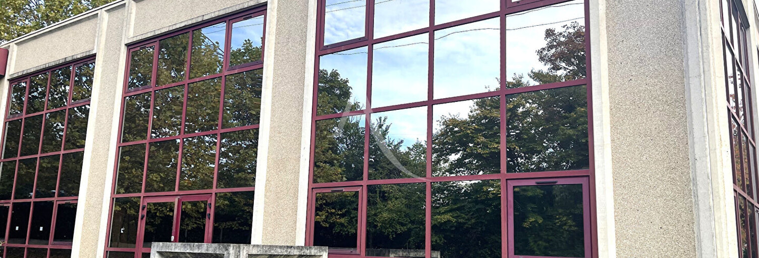 Bureau  131 m² à vendre à Pontoise (95300)