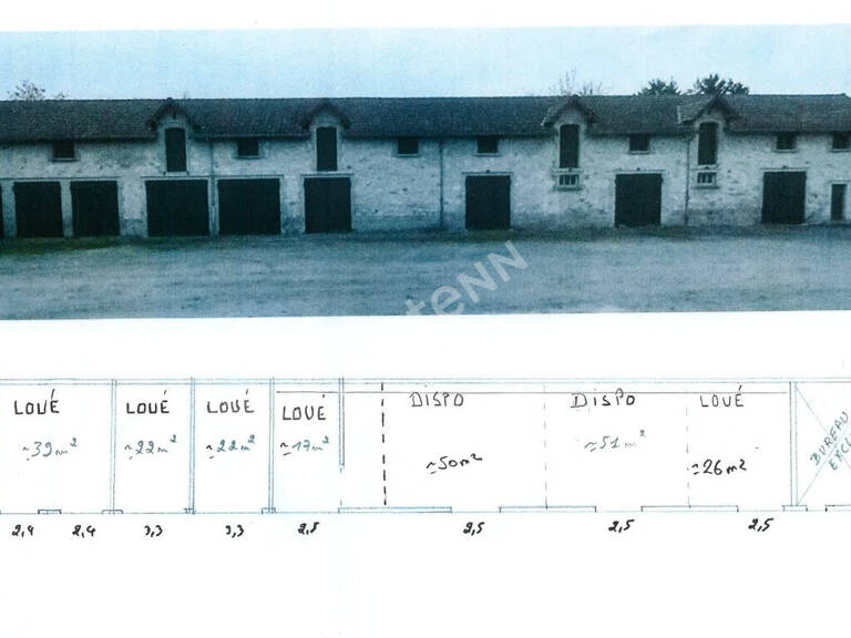 MENNEVILLE : Location de Garages / Box / stockage — photo 1