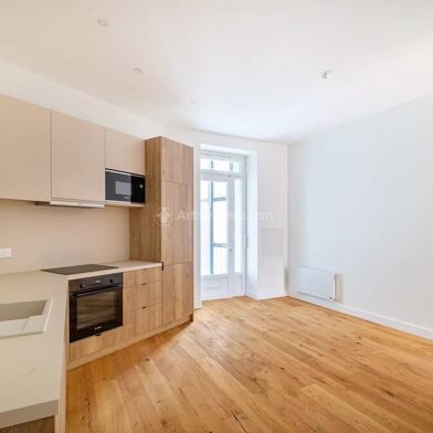 Appartement 3 pièces 349000 €