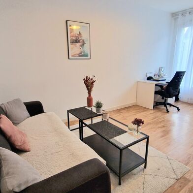 Appartement 1 pièces 600 €