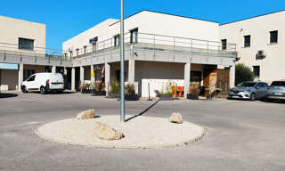 Bureau  25 m² à louer à Calvisson (30420)