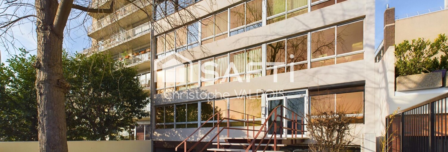 Immeuble  400 m² à vendre à Courbevoie (92400)