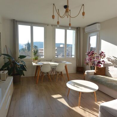 Appartement 3 pièces 296000 €