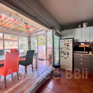 Appartement 2 pièces 164200 €