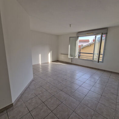 Appartement 3 pièces 215000 €
